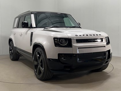 LAND ROVER DEFENDER 3.0 D350 X-Dynamic HSE 110 5dr Auto