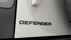 LAND ROVER DEFENDER 3.0 D350 X-Dynamic HSE 110 5dr Auto 5359290