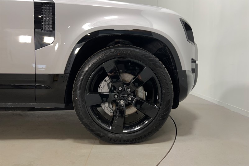  LAND ROVER DEFENDER 3.0 D350 X-Dynamic HSE 110 5dr Auto 5359249