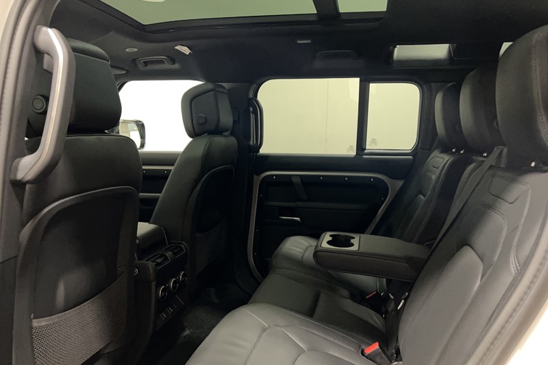  LAND ROVER DEFENDER 3.0 D350 X-Dynamic HSE 110 5dr Auto 5359284