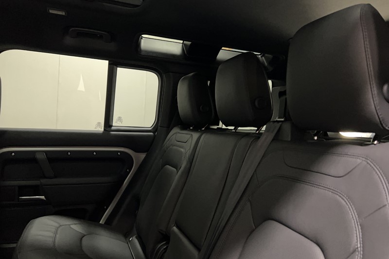  LAND ROVER DEFENDER 3.0 D350 X-Dynamic HSE 110 5dr Auto 5359280