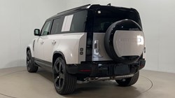 LAND ROVER DEFENDER 3.0 D350 X-Dynamic HSE 110 5dr Auto 5359243