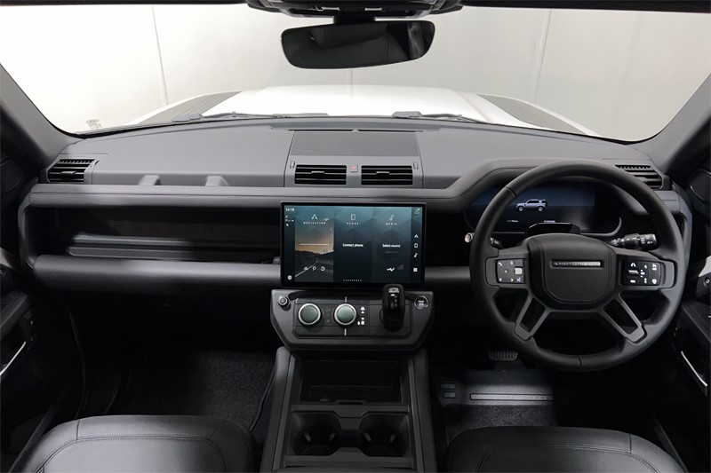  LAND ROVER DEFENDER 3.0 D350 X-Dynamic HSE 110 5dr Auto 5359250
