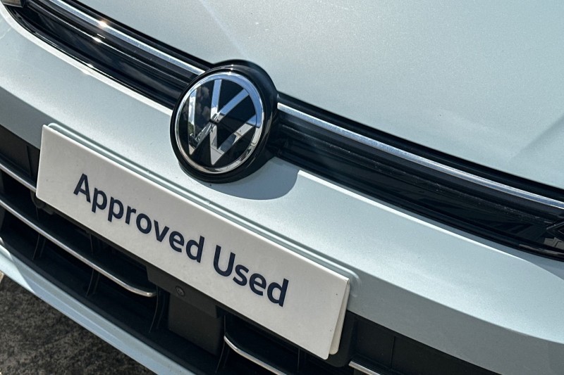 2025 (75) VOLKSWAGEN GOLF 1.5 TSI 204 Style eHybrid 5dr DSG 5476608