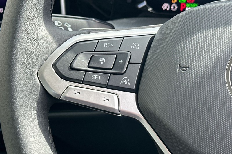 2025 (75) VOLKSWAGEN GOLF 1.5 TSI 204 Style eHybrid 5dr DSG 5476592