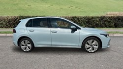 2025 (75) VOLKSWAGEN GOLF 1.5 TSI 204 Style eHybrid 5dr DSG 5476579