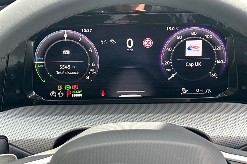 2025 (75) VOLKSWAGEN GOLF 1.5 TSI 204 Style eHybrid 5dr DSG 5476594