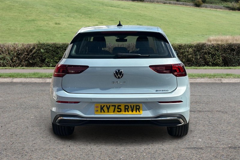 2025 (75) VOLKSWAGEN GOLF 1.5 TSI 204 Style eHybrid 5dr DSG 5476580