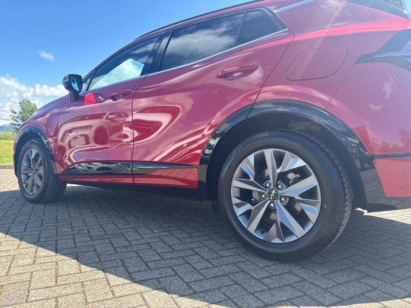 2022 (72) KIA SPORTAGE 1.6T GDi HEV GT-Line S 5dr Auto AWD 5496844