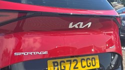 2022 (72) KIA SPORTAGE 1.6T GDi HEV GT-Line S 5dr Auto AWD 5496850
