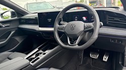 2025 (75) VOLKSWAGEN PASSAT 1.5 TSI eHybrid R-Line 5dr DSG 5474612