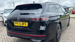 2025 (75) VOLKSWAGEN PASSAT 1.5 TSI eHybrid R-Line 5dr DSG 5474642