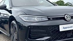 2025 (75) VOLKSWAGEN PASSAT 1.5 TSI eHybrid R-Line 5dr DSG 5474638