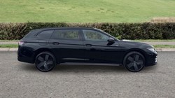 2025 (75) VOLKSWAGEN PASSAT 1.5 TSI eHybrid R-Line 5dr DSG 5474607