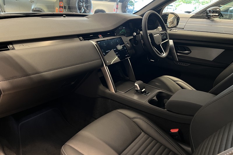  LAND ROVER DISCOVERY SPORT 1.5 P270e Landmark 5dr Auto [5 Seat] 5408038
