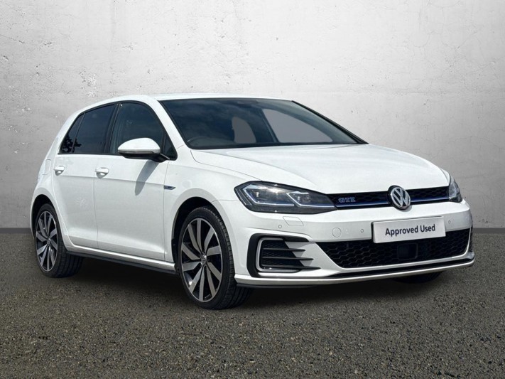 2020 (20) VOLKSWAGEN GOLF 1.4 TSI GTE Advance 5dr DSG