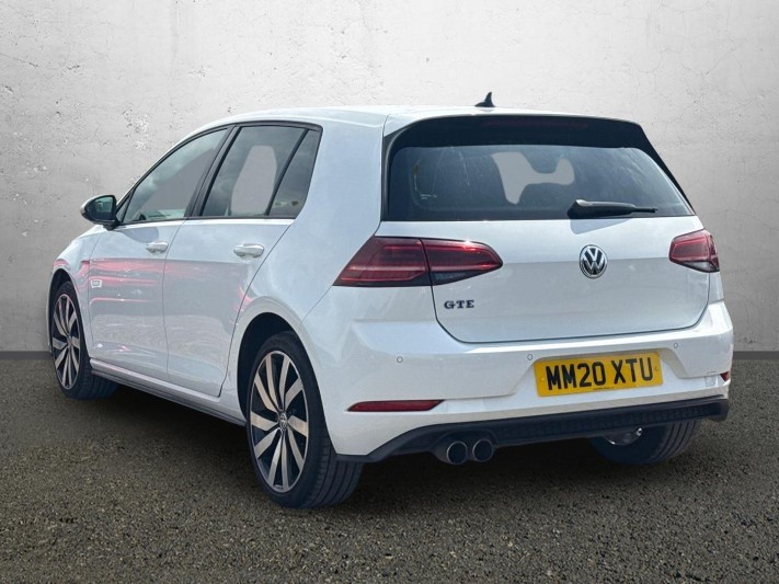2020 (20) VOLKSWAGEN GOLF 1.4 TSI GTE Advance 5dr DSG 5508878