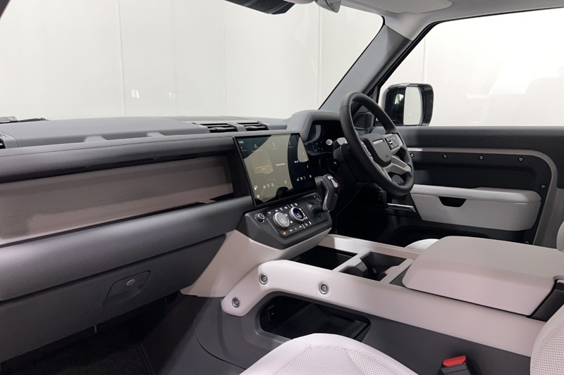  LAND ROVER DEFENDER 3.0 D350 S 90 3dr Auto 5437826