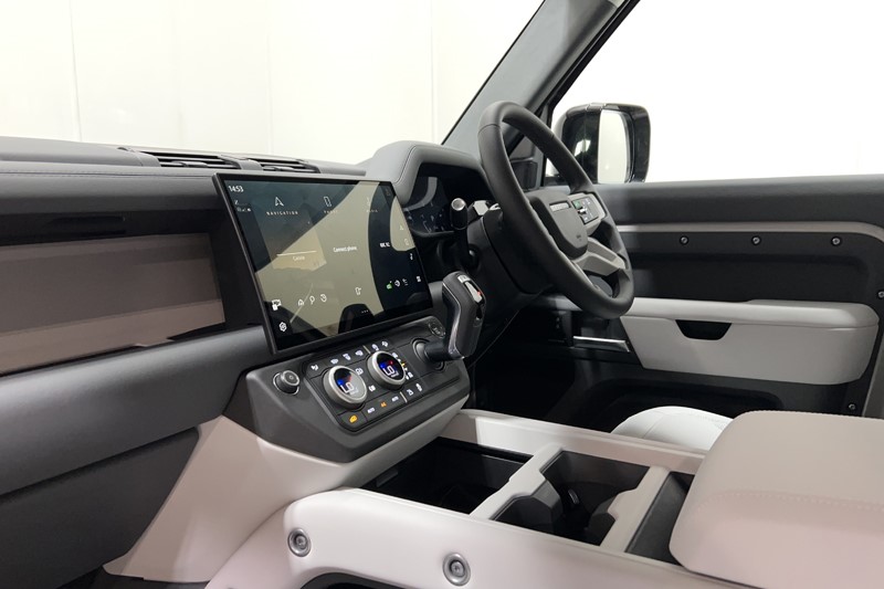  LAND ROVER DEFENDER 3.0 D350 S 90 3dr Auto 5437827