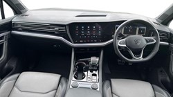 2026 (75) VOLKSWAGEN TOUAREG 3.0 V6 TDI 4Motion 286 Final Edition 5dr Tip Auto 5501048