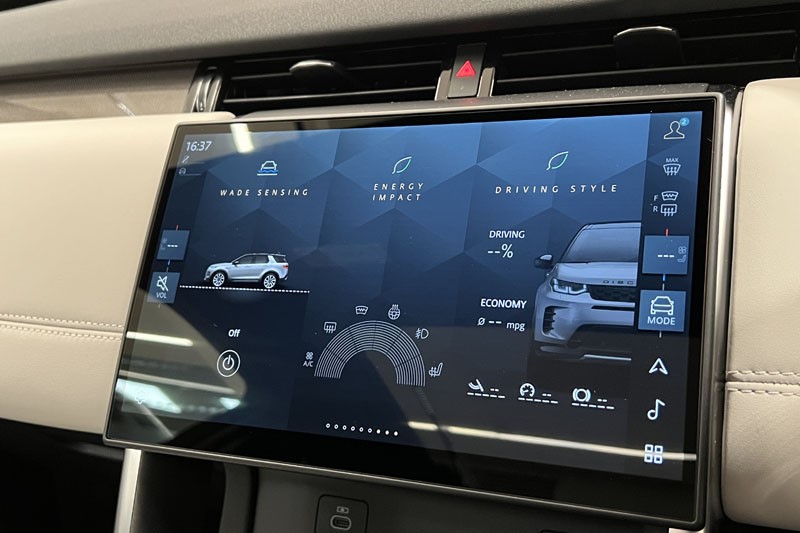  LAND ROVER DISCOVERY SPORT 2.0 D200 Metropolitan 5dr Auto [5 Seat] 4853415