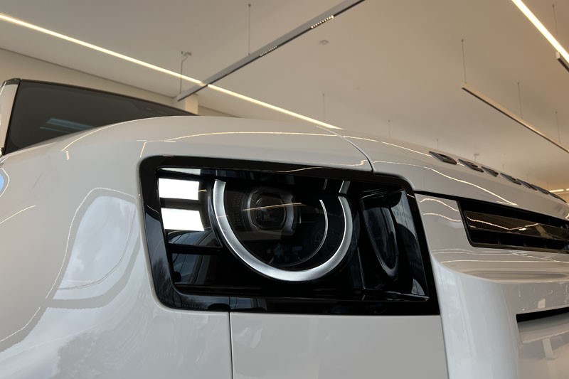  LAND ROVER DEFENDER 3.0 D250 X-Dynamic SE 110 5dr Auto 4971141