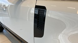 LAND ROVER DEFENDER 3.0 D250 X-Dynamic SE 110 5dr Auto 4971144