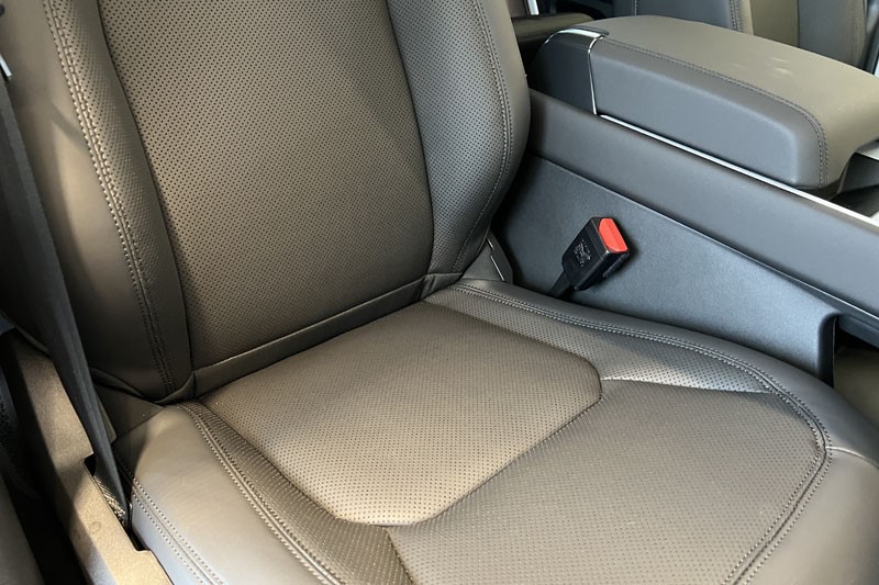  LAND ROVER DEFENDER 3.0 D250 X-Dynamic SE 110 5dr Auto 4971163