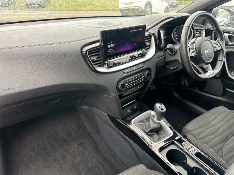 2024 (24) KIA PRO CEED 1.5T GDi ISG GT-Line 5dr 5501033