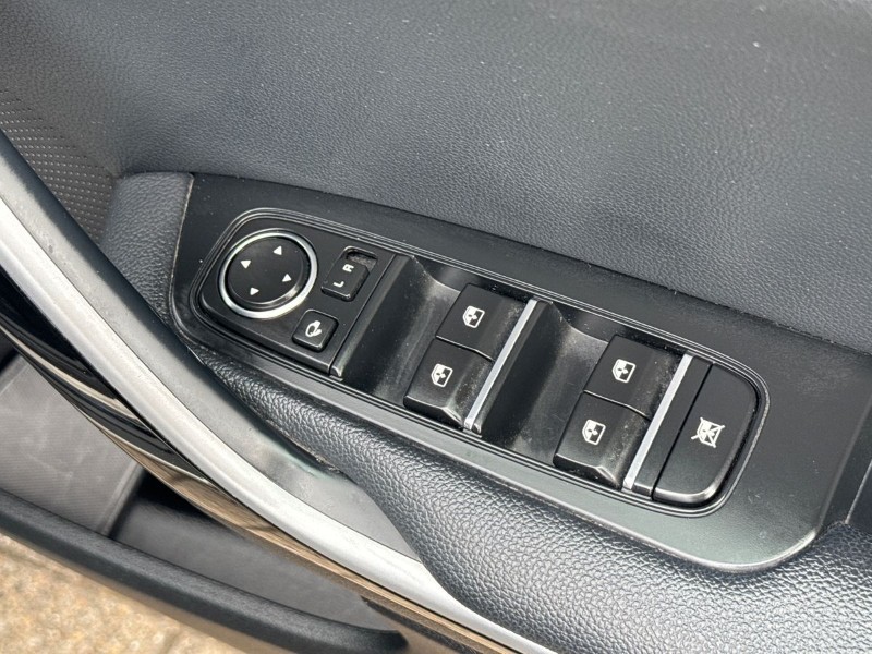 2020 (70) KIA XCEED 1.0T GDi ISG 3 5dr 5510171
