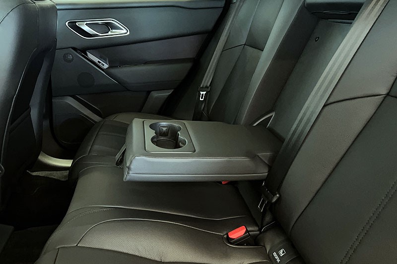  LAND ROVER RANGE ROVER VELAR 2.0 D200 MHEV Dynamic SE 5dr Auto 5266439