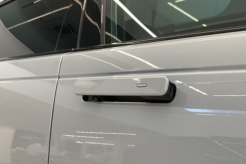  LAND ROVER RANGE ROVER VELAR 2.0 D200 MHEV Dynamic SE 5dr Auto 5266449