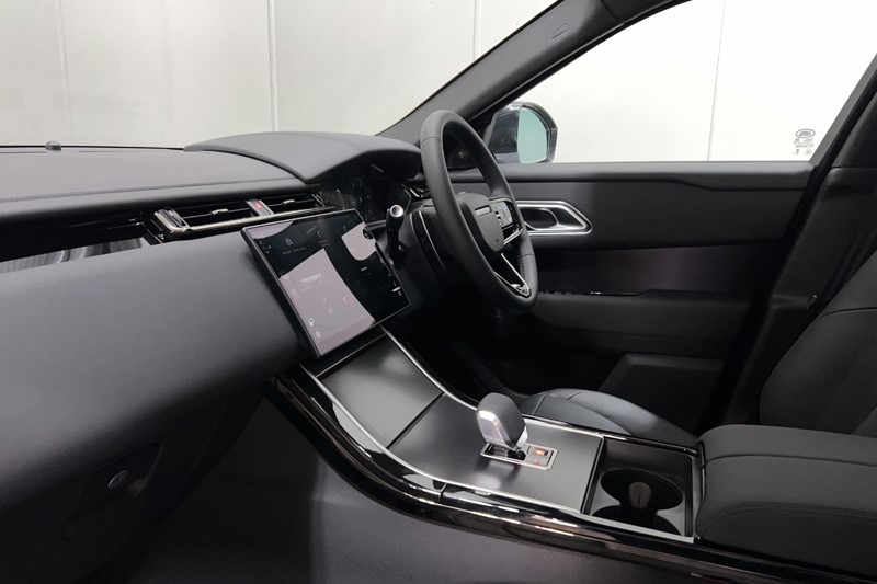  LAND ROVER RANGE ROVER VELAR 2.0 D200 MHEV Dynamic SE 5dr Auto 5359602
