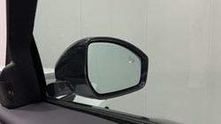 LAND ROVER RANGE ROVER VELAR 2.0 D200 MHEV Dynamic SE 5dr Auto 5359583