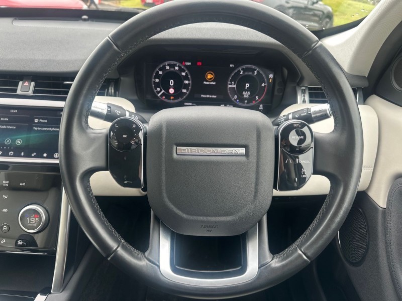 2020 (20) LAND ROVER DISCOVERY SPORT 2.0 D180 SE 5dr Auto 5503120