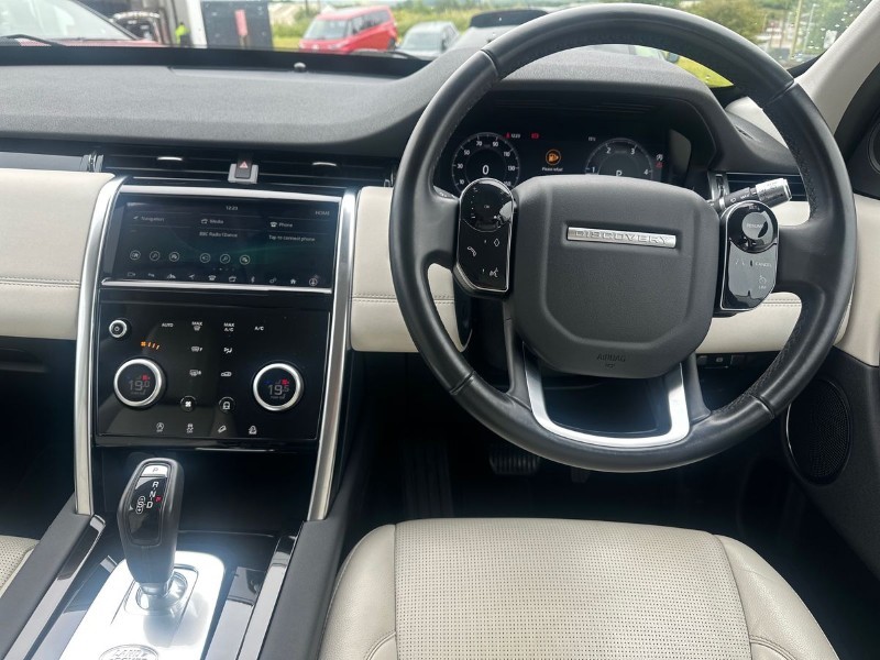 2020 (20) LAND ROVER DISCOVERY SPORT 2.0 D180 SE 5dr Auto 5503124