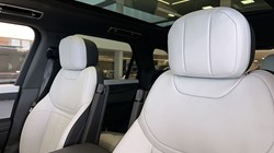 LAND ROVER RANGE ROVER SPORT 3.0 D300 Dynamic SE 5dr Auto 5346138