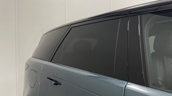 LAND ROVER RANGE ROVER SPORT 3.0 D300 Dynamic SE 5dr Auto 5359053
