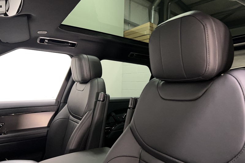 LAND ROVER RANGE ROVER SPORT 3.0 D300 Dynamic SE 5dr Auto 5359040