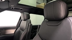 LAND ROVER RANGE ROVER SPORT 3.0 D300 Dynamic SE 5dr Auto 5359040