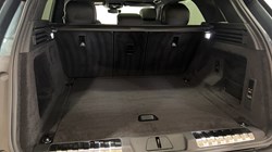 LAND ROVER RANGE ROVER SPORT 3.0 D300 Dynamic SE 5dr Auto 5359048