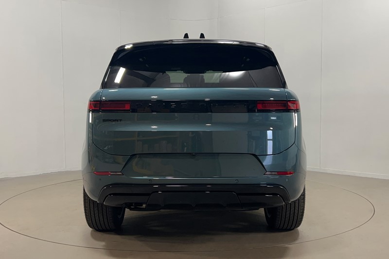  LAND ROVER RANGE ROVER SPORT 3.0 D300 Dynamic SE 5dr Auto 5359010