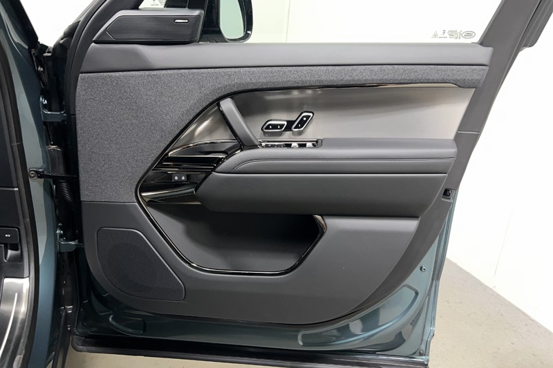  LAND ROVER RANGE ROVER SPORT 3.0 D300 Dynamic SE 5dr Auto 5359017