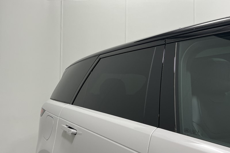  LAND ROVER RANGE ROVER SPORT 3.0 D300 Dynamic SE 5dr Auto 5586707