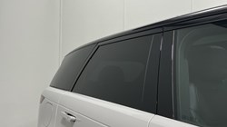 LAND ROVER RANGE ROVER SPORT 3.0 D300 Dynamic SE 5dr Auto 5586707