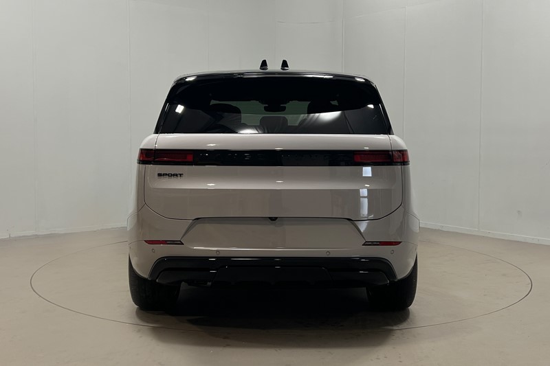  LAND ROVER RANGE ROVER SPORT 3.0 D300 Dynamic SE 5dr Auto 5586672