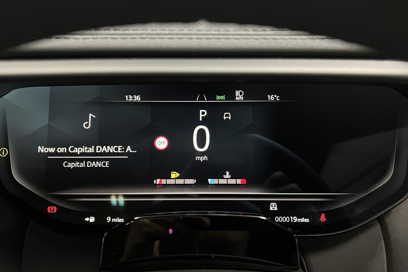  LAND ROVER RANGE ROVER SPORT 3.0 D300 Dynamic SE 5dr Auto 5586687