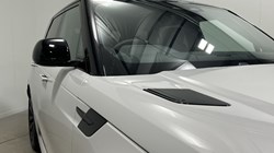 LAND ROVER RANGE ROVER SPORT 3.0 D300 Dynamic SE 5dr Auto 5586711