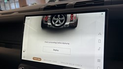 LAND ROVER DEFENDER 3.0 D250 X-Dynamic SE 110 5dr Auto 5590938