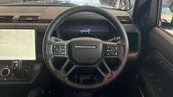 LAND ROVER DEFENDER 3.0 D250 X-Dynamic SE 110 5dr Auto 5590916